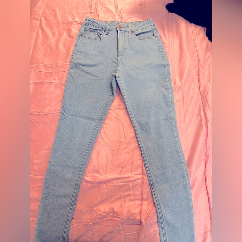 ⭐️SOLD⭐️ High rise skinny jeans